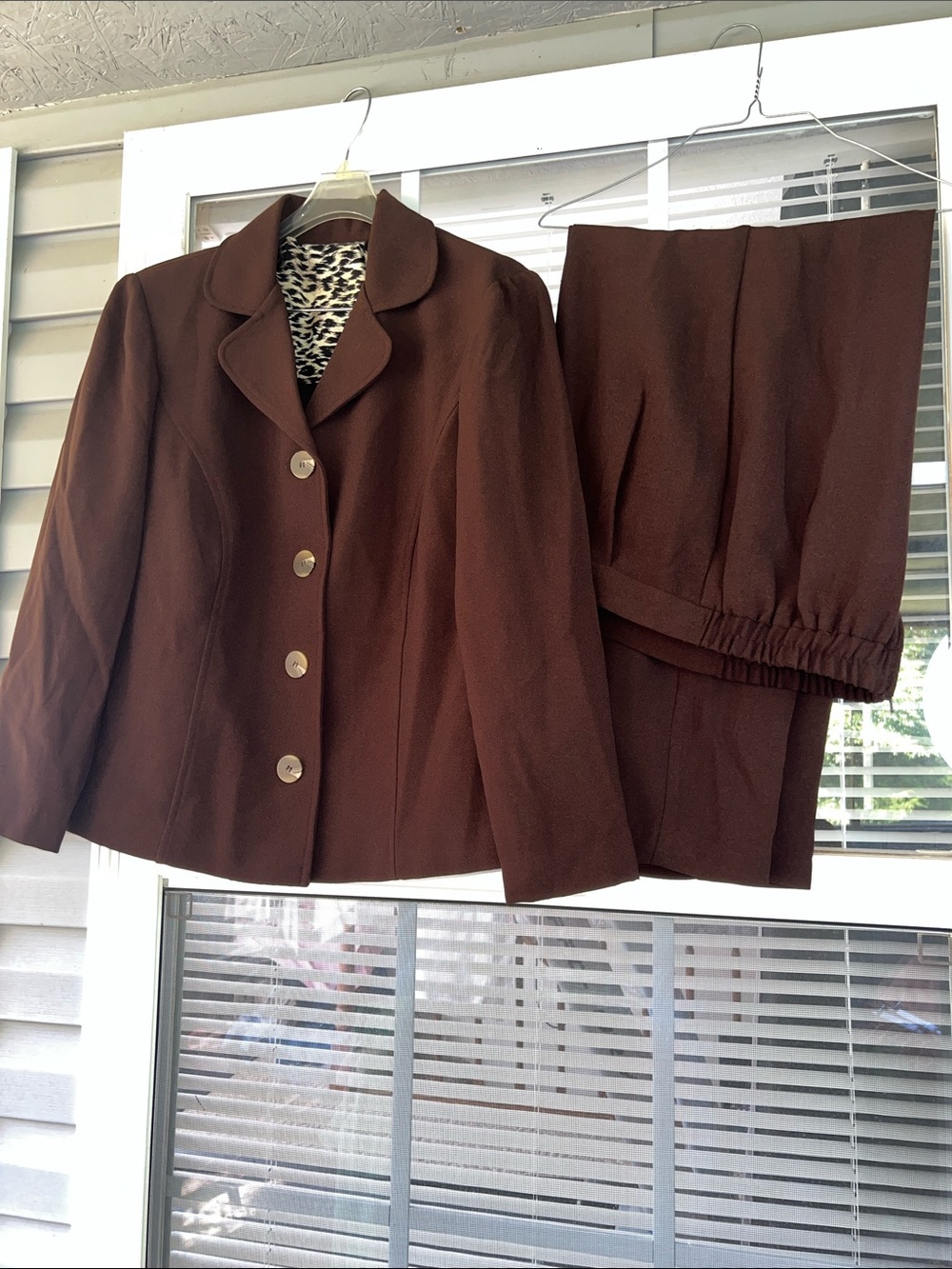 Women's Chocolate Brown Two-Piece Pant Suit with Notch Collar